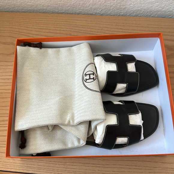 Hermes Oran sandals in Black size 39 - Picture 7 of 8